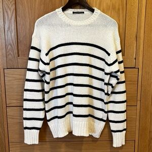 Brandy Melville Cotton Oversized Crewneck Sweater White Navy Stripe One Size
